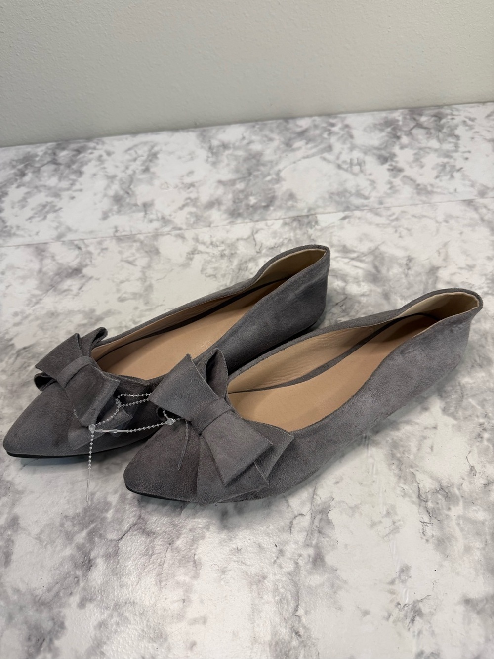 SAILING LU, Grey Suede Bowknot Pointed-Toe Ballet Women's Flats 11/12